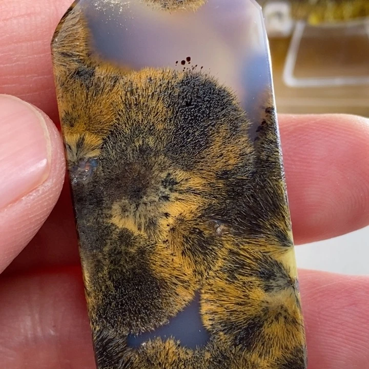 未镶嵌奇石玛瑙/玉髓1*哥