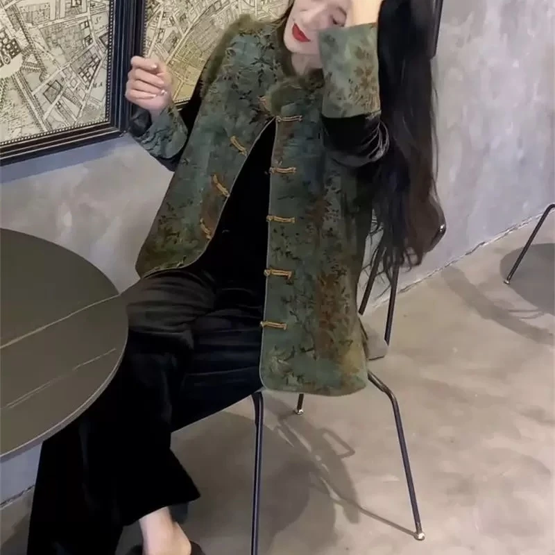 高端网红爆款新中式三件套女2025早春新款提花盘扣马甲小衫阔腿裤