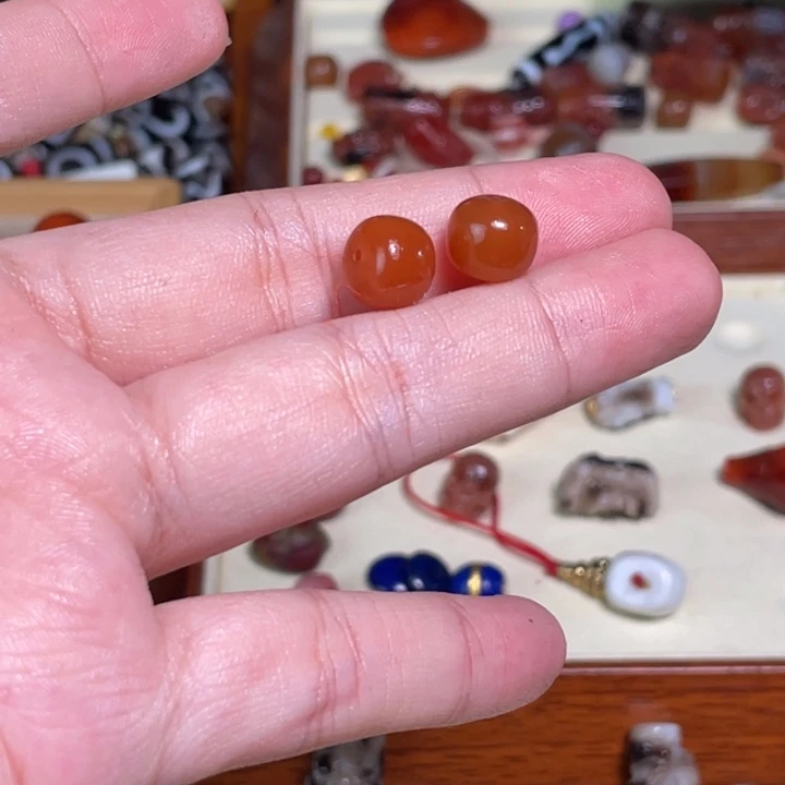 南红玛瑙未镶嵌颈饰48