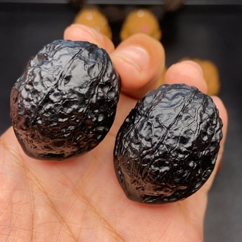 【闪购商品】文玩核桃把件37尺蟒纹龙蛋
