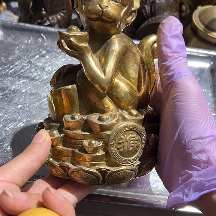 昆****脑微瑕疵黄铜摆件工艺品
