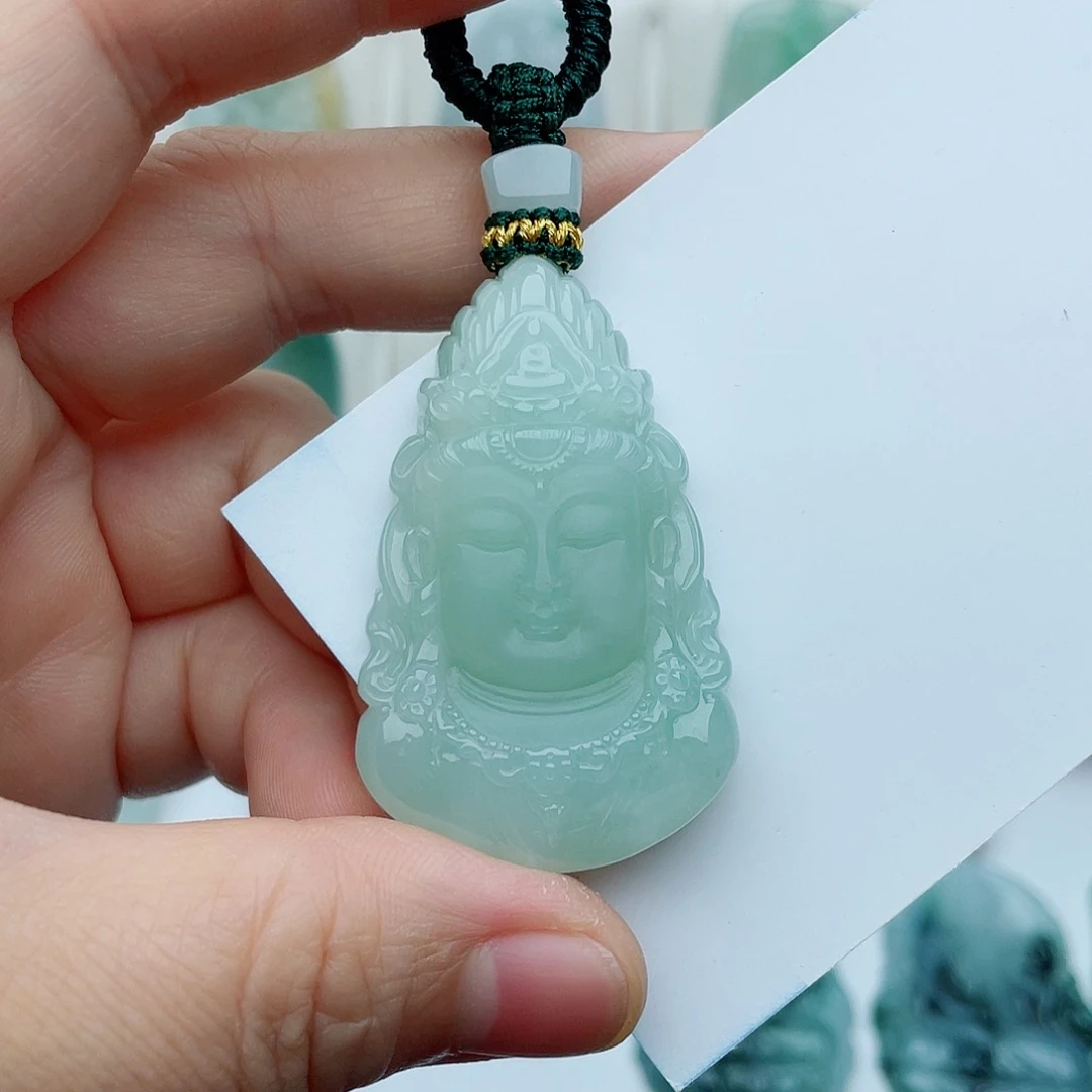 翡翠未镶嵌颈饰观音首