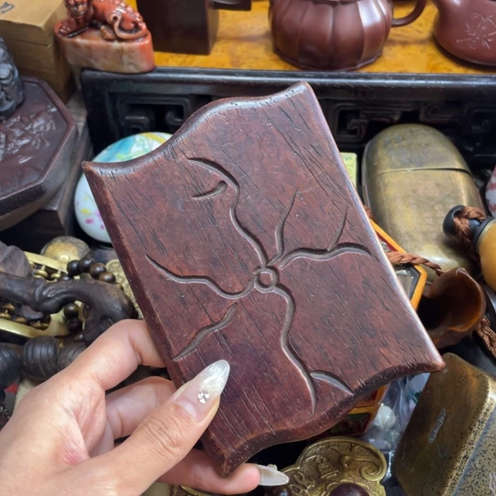 端景台紫檀木类木