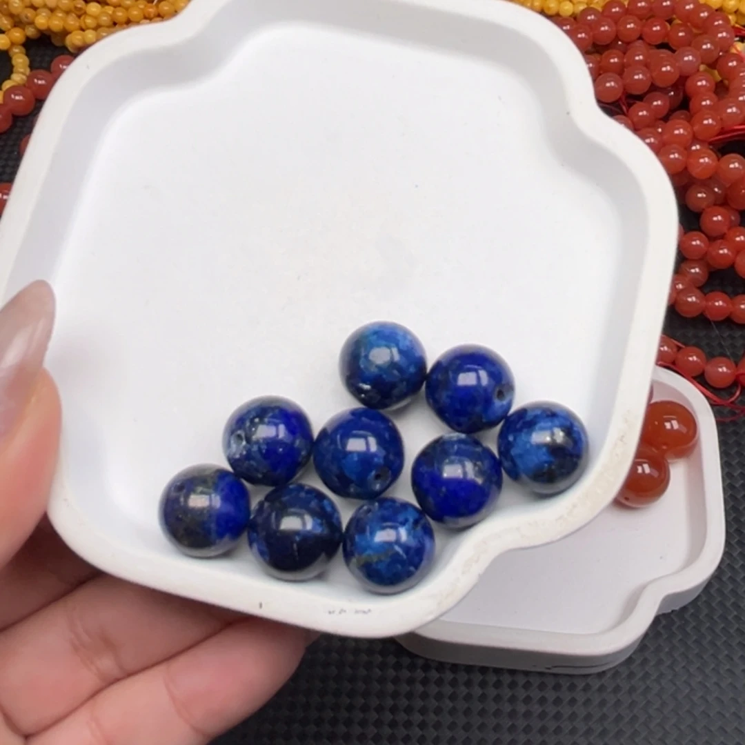 青金石未镶嵌吊坠(不含链)多样性