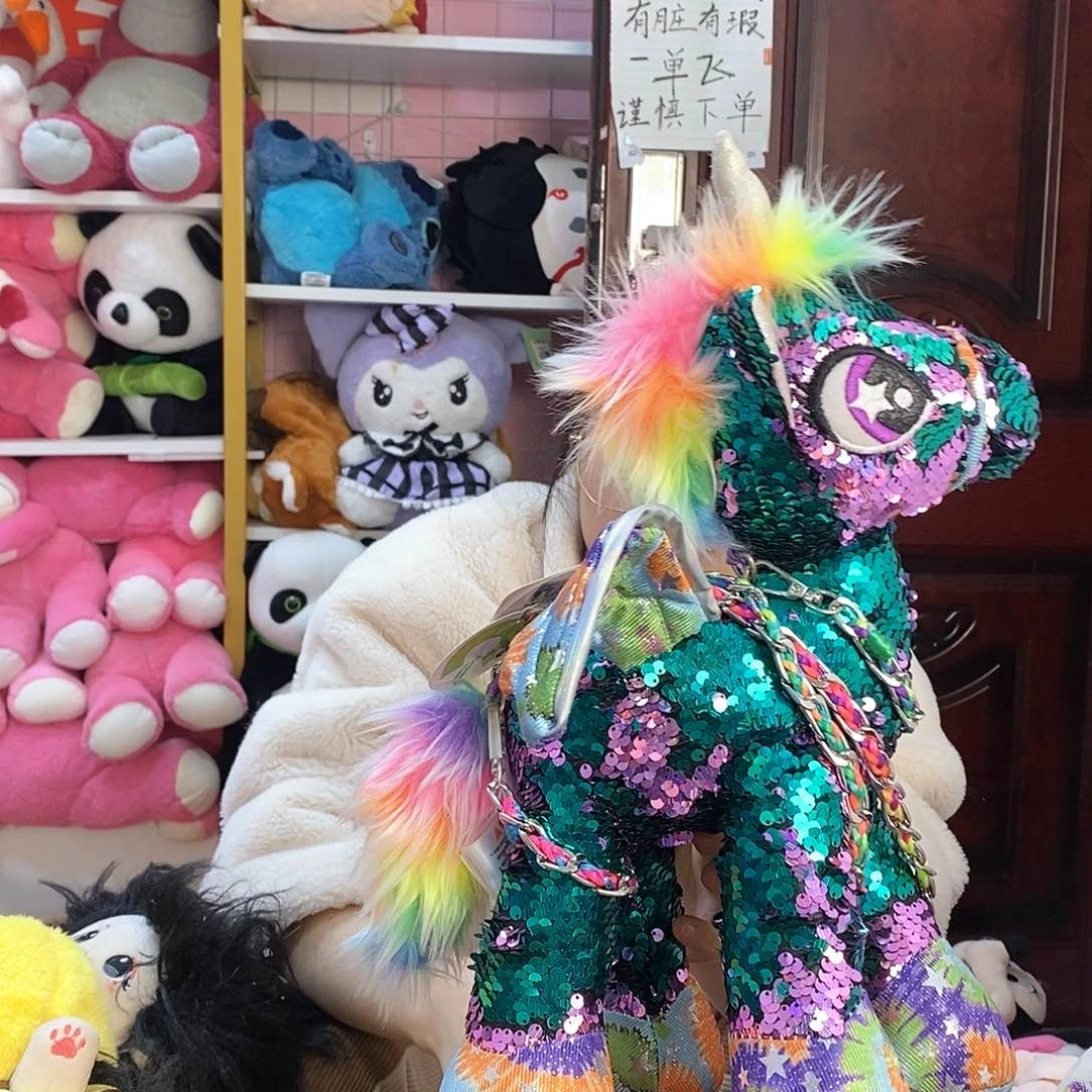 毛绒一****l毛绒玩具350