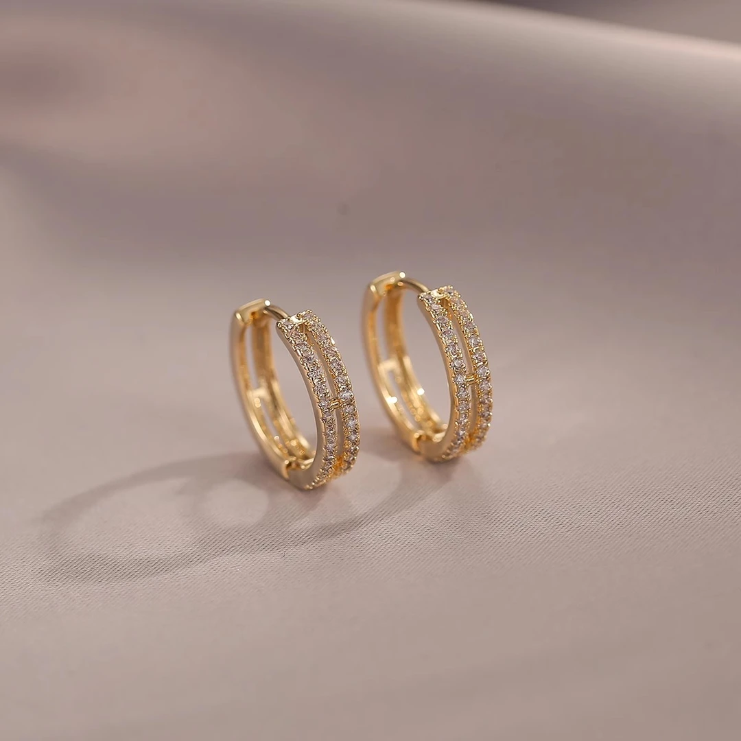 金色闪钻耳扣式耳环2026新款爆款高级感轻奢小众设计感气质耳圈女