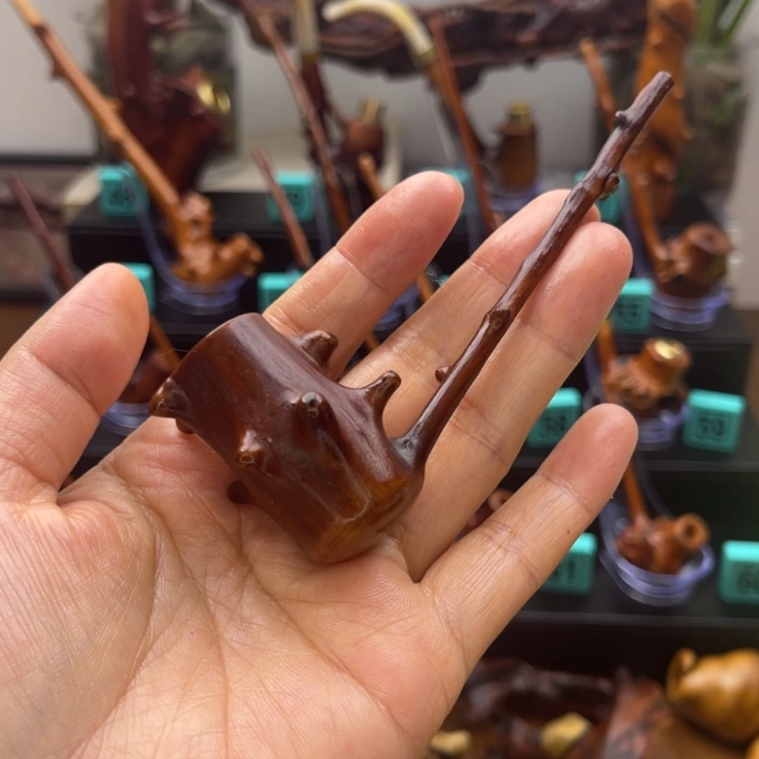 虎***哥贵州檬子木烟斗一物一拍