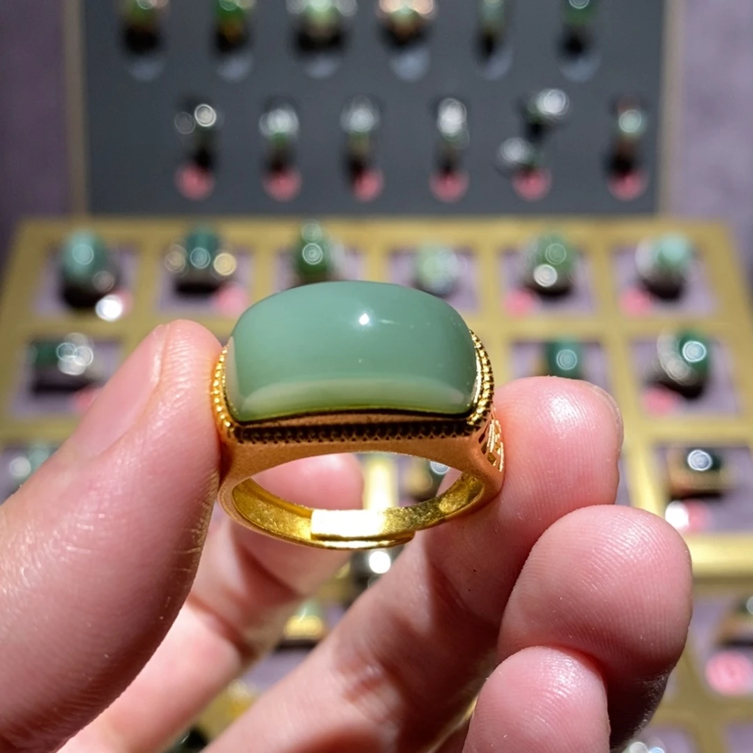 和田玉（碧玉）戒指未镶嵌