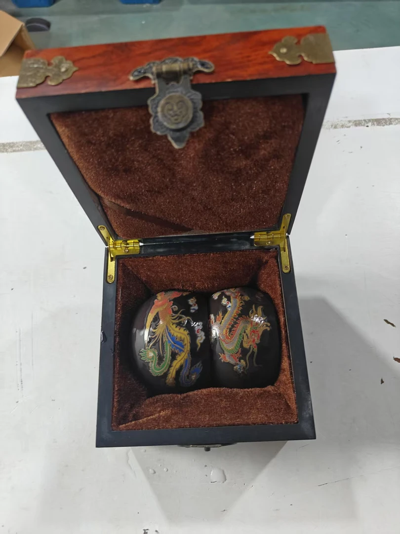 【闪购商品】遇热变色紫砂茶杯品茗杯龙凤对杯‘（不带礼盒）