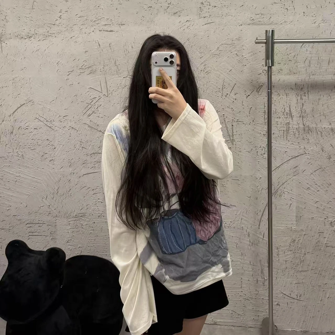《大韩韩推荐》花花T恤大码女装冬季显瘦穿搭宽松舒适印花圆领减龄