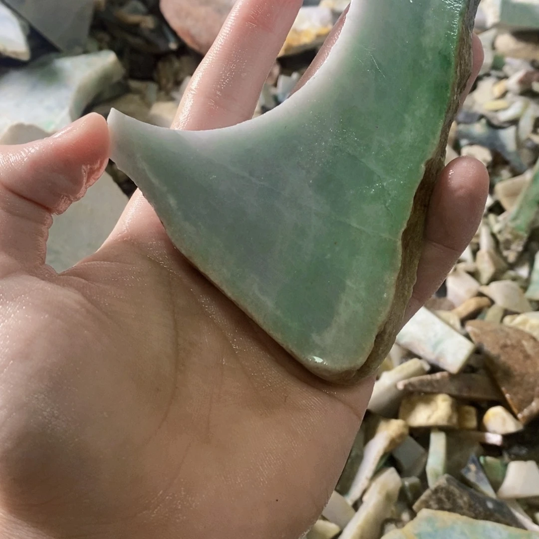 翡翠未镶嵌颈饰天然翡翠