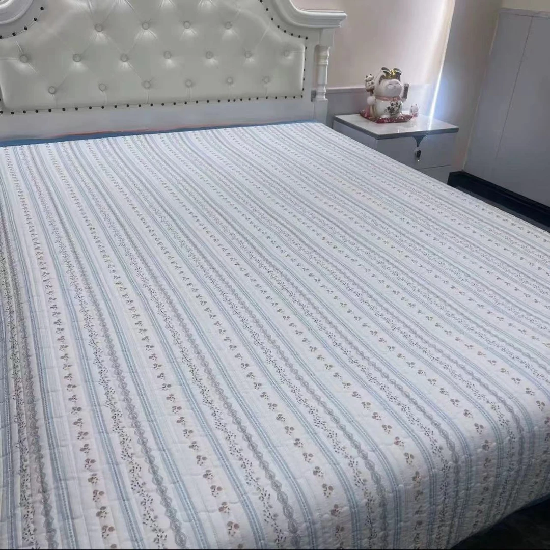 2025新款四季法式绗缝加厚床盖四季款亲肤向云端