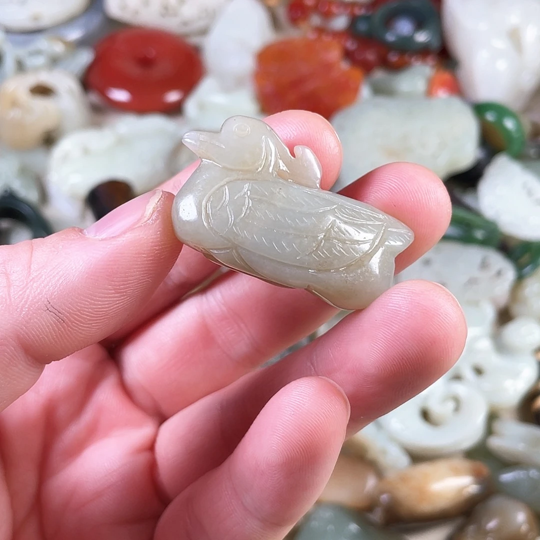 和田玉（糖玉）颈饰未镶嵌