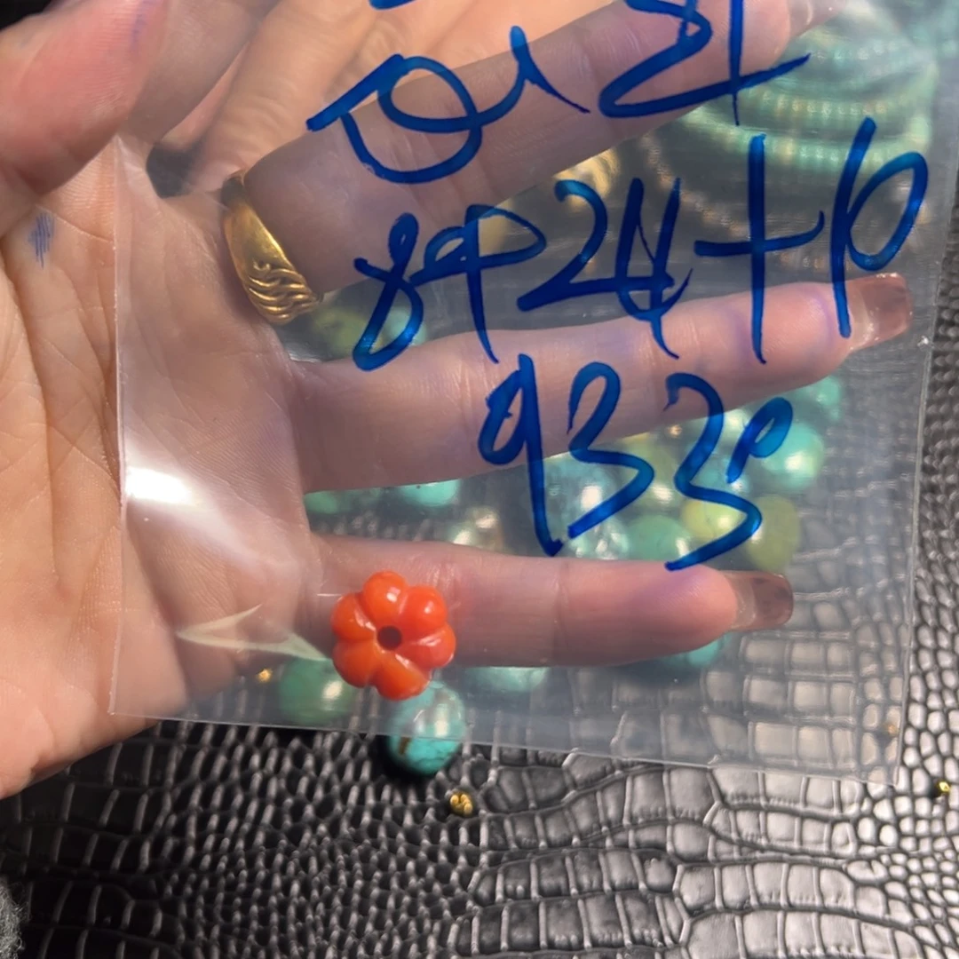 忘***返工艺品工艺品随机发货