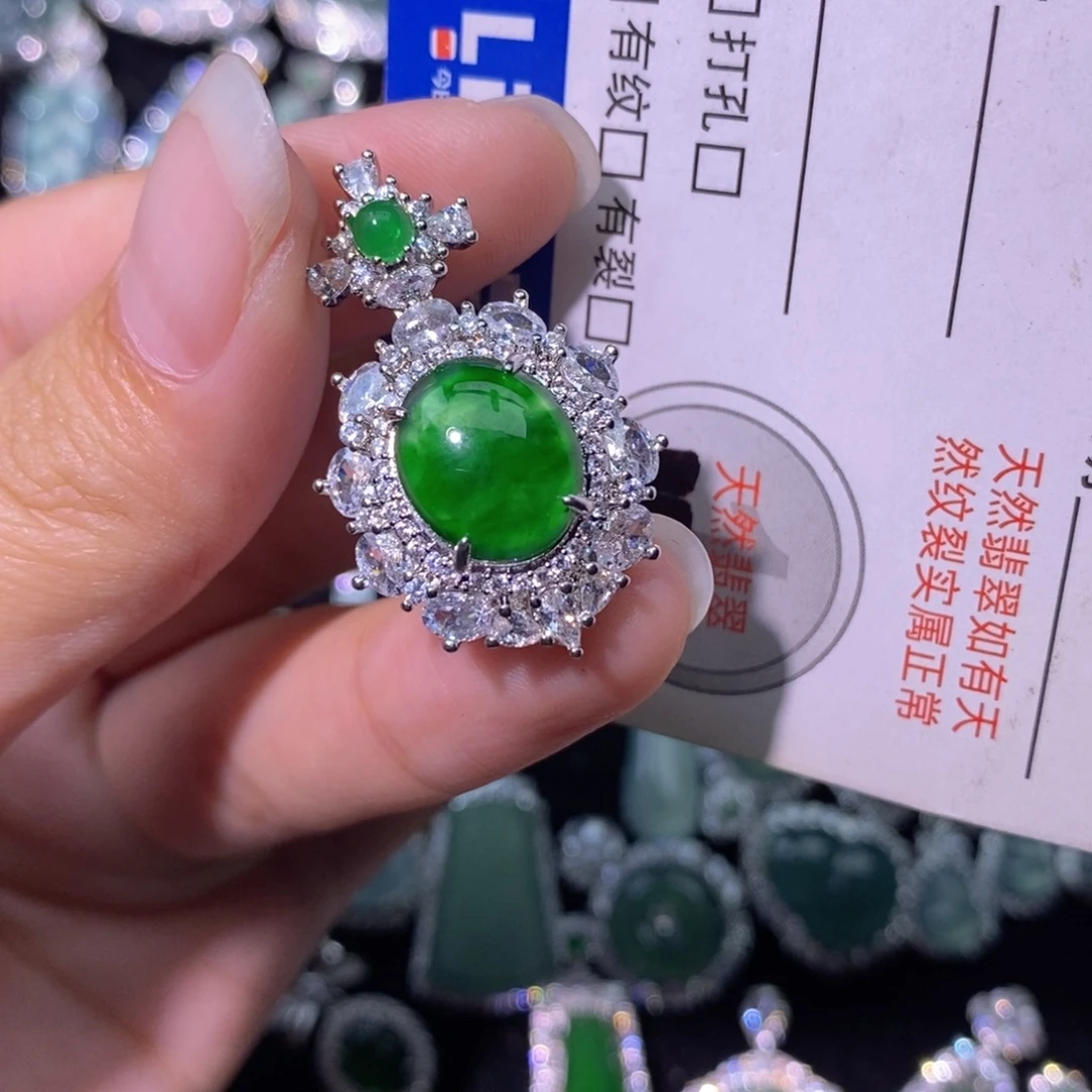 翡翠未镶嵌颈饰天然