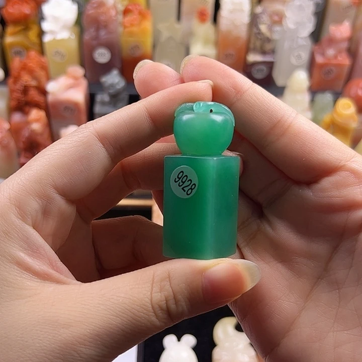 昌化石印石何*手工定制1.8厘米，包刻