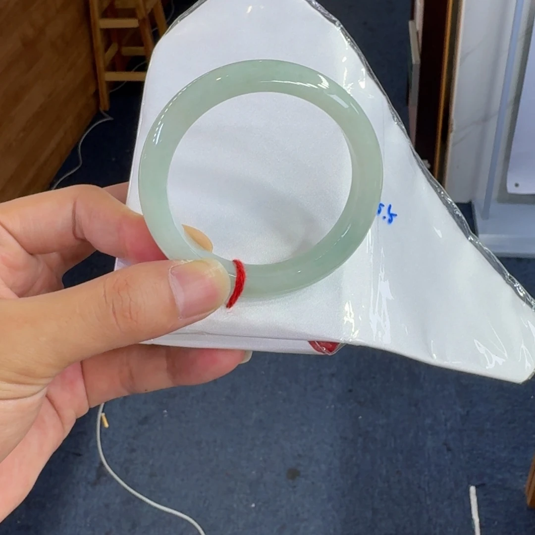 翡翠手镯未镶嵌纯天然缅甸A货翡翠