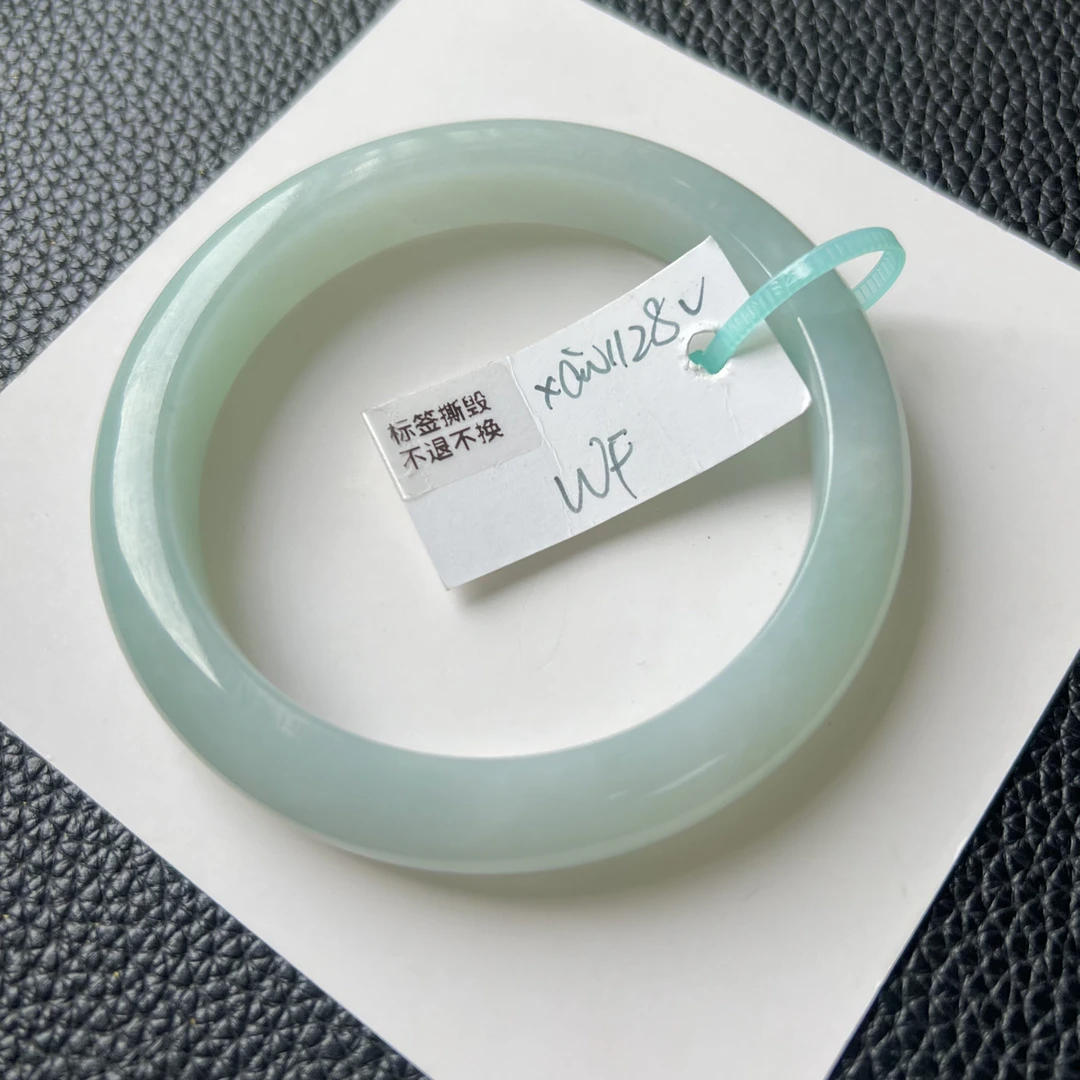 天然翡翠A货手镯58-59正圈