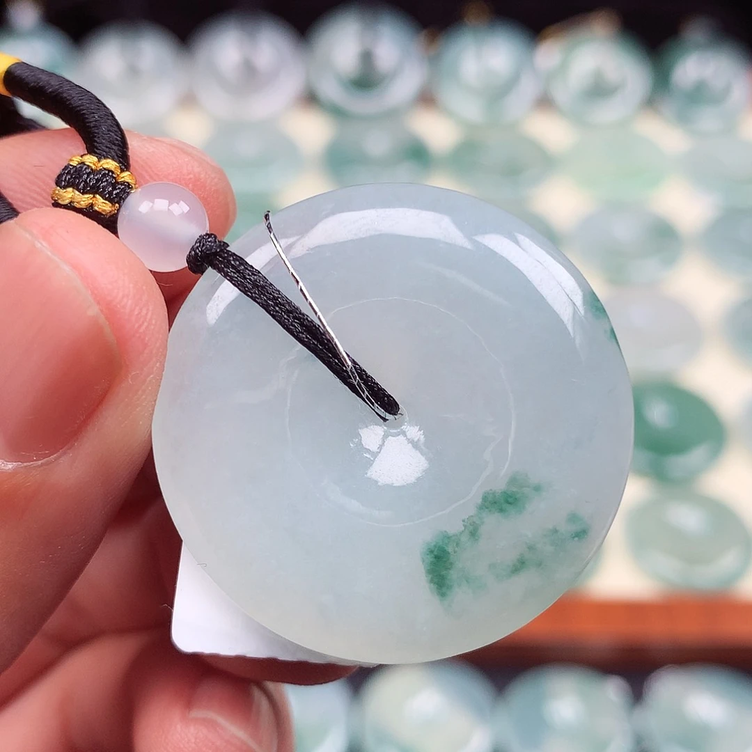 颈饰未镶嵌翡翠32.8-5.6mm