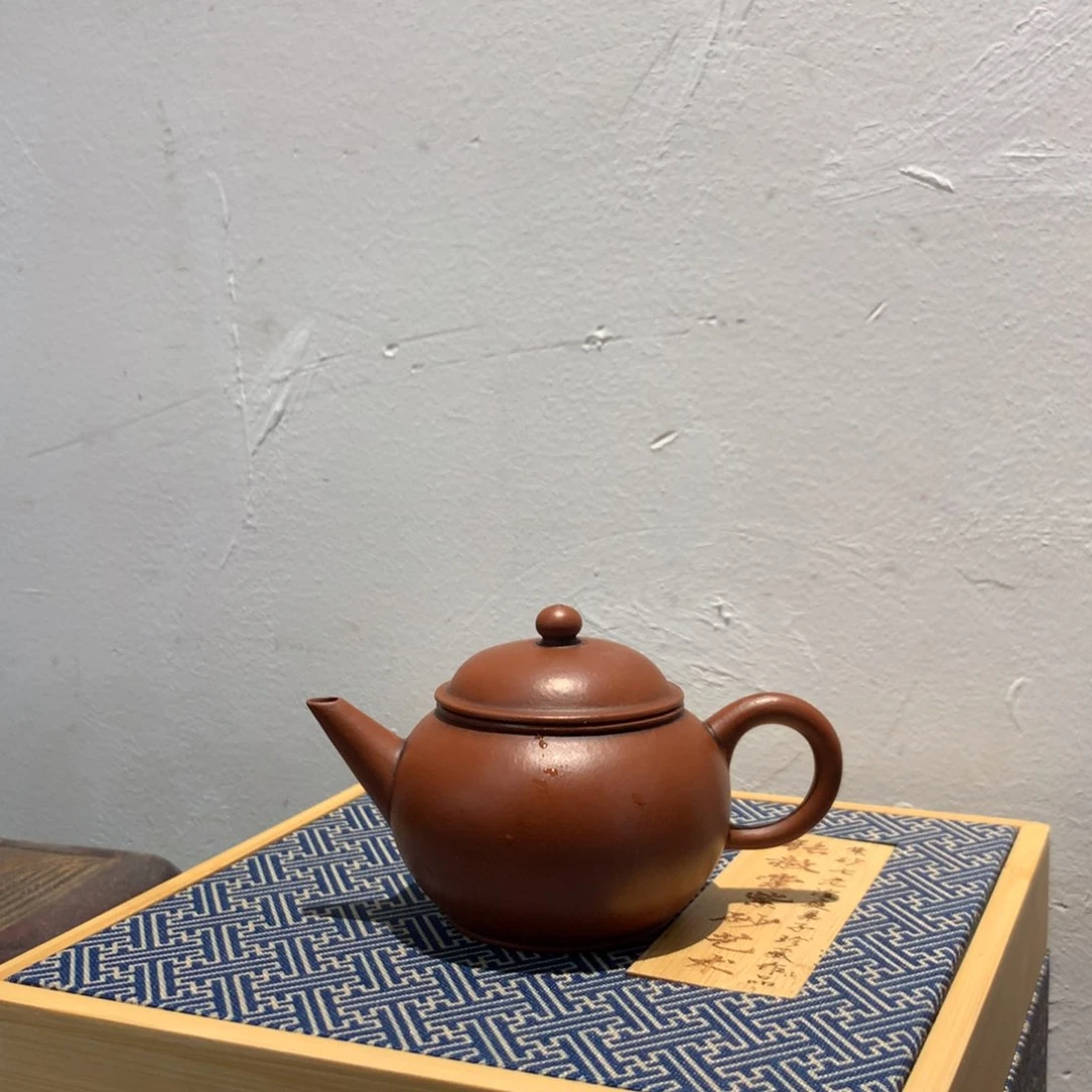紫砂茶壶付给哥哥哥哥