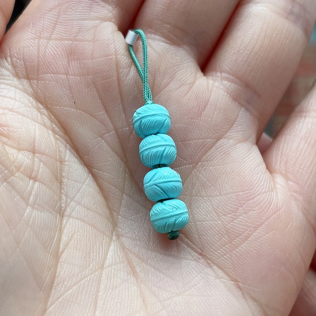 绿松石颈饰未镶嵌