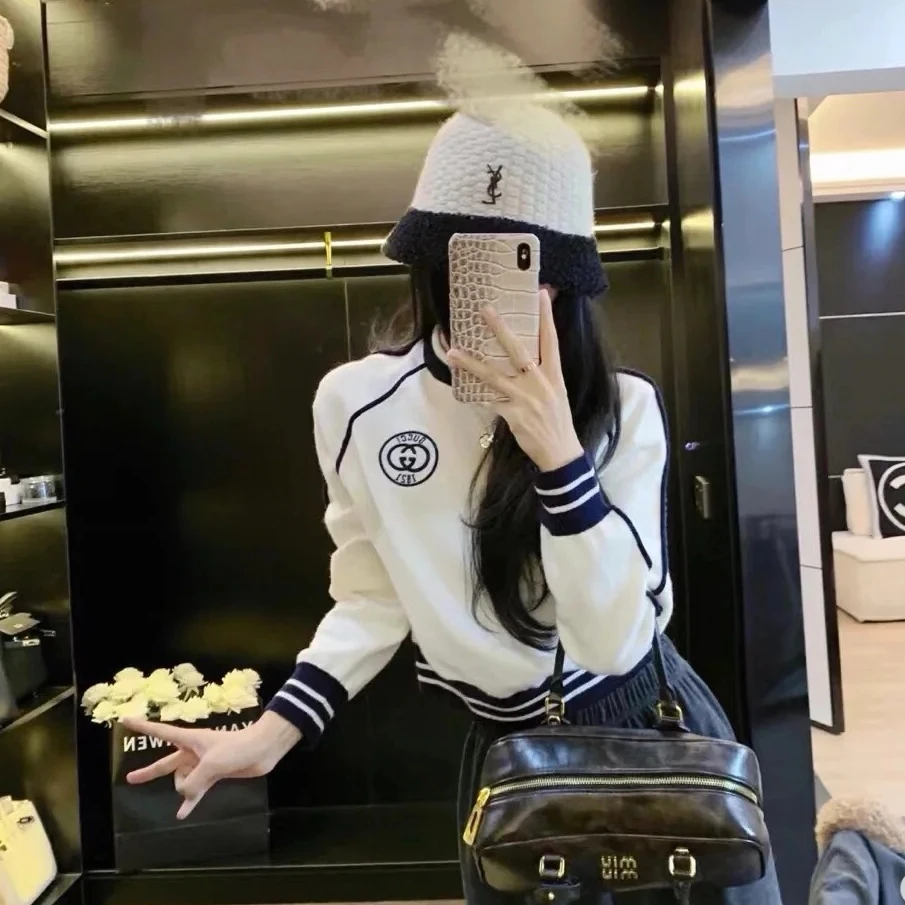 99新 GUCCI/古驰 梅芙 黑白新款卫衣 xs码