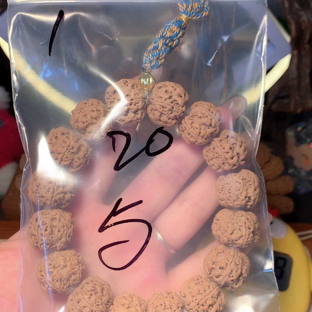 金刚菩提吊坠与**岭1。