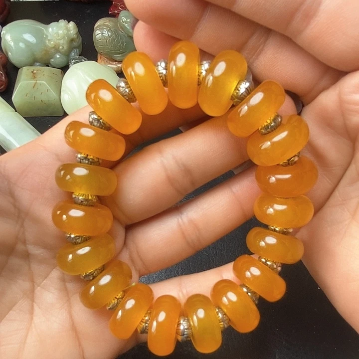 白玉菩提吊坠摆件