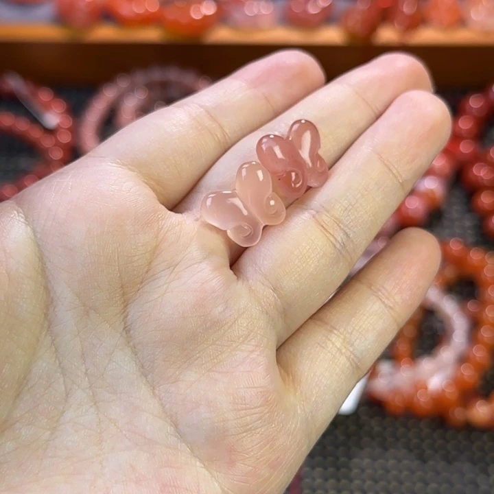 南红玛瑙未镶嵌珠宝半成品蝴蝶结组合