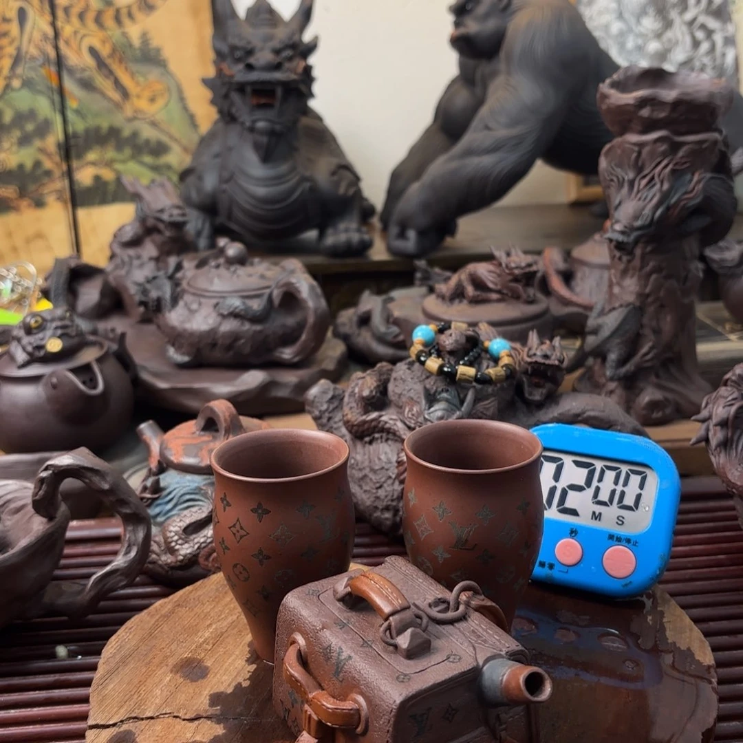 紫砂茶宠天***?。。。？？？？？？