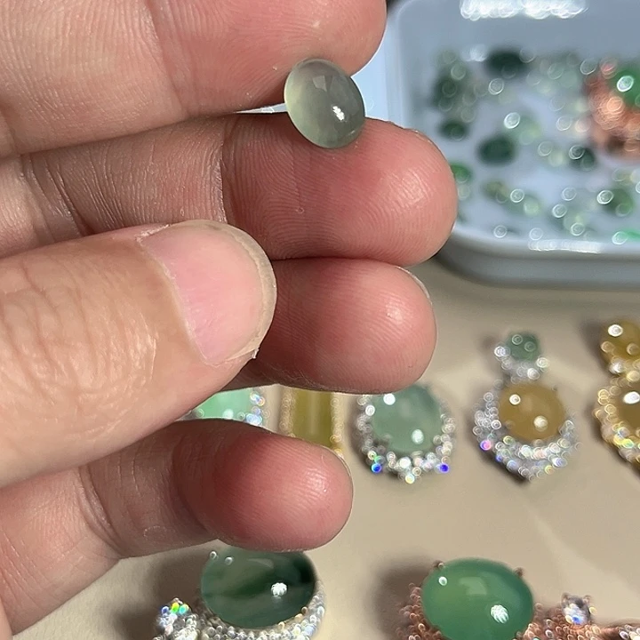 翡翠裸石缅料A货翡翠