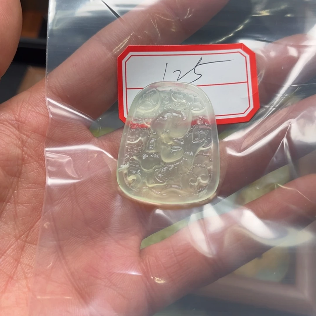 蛇纹石玉颈饰合金?**子