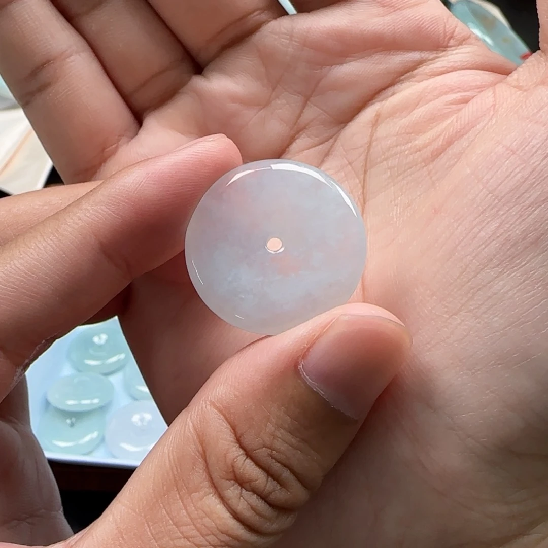 翡翠未镶嵌颈饰天然A货缅甸翡翠