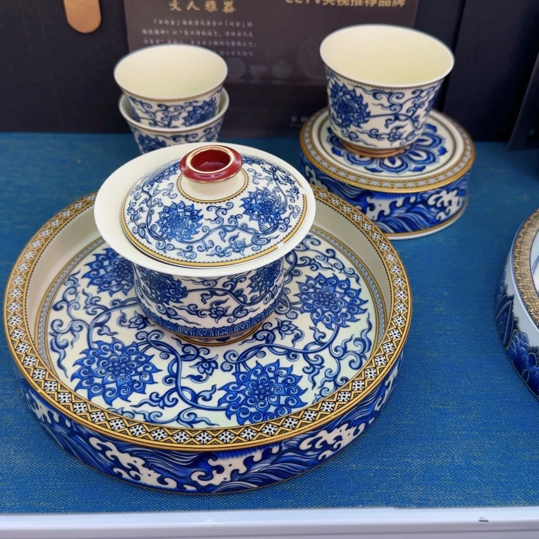 这些盖碗真好看！！！