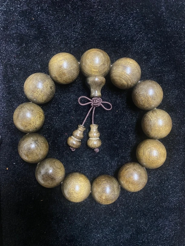 海南绿料金丝楠1.8手串