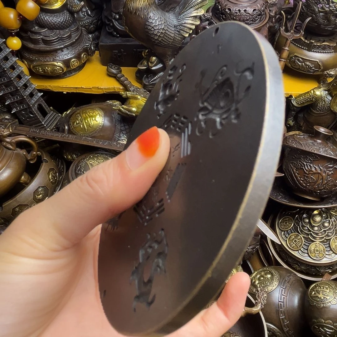 原矿风磨铜精雕摆件