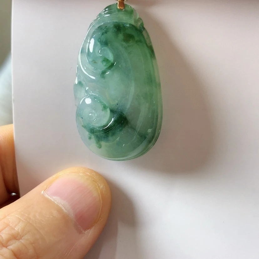 【闪购商品】吊坠(不含链)18K金镶嵌翡翠
