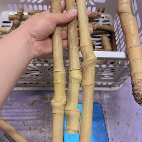 香榧木过**喜实心玉竹手把件