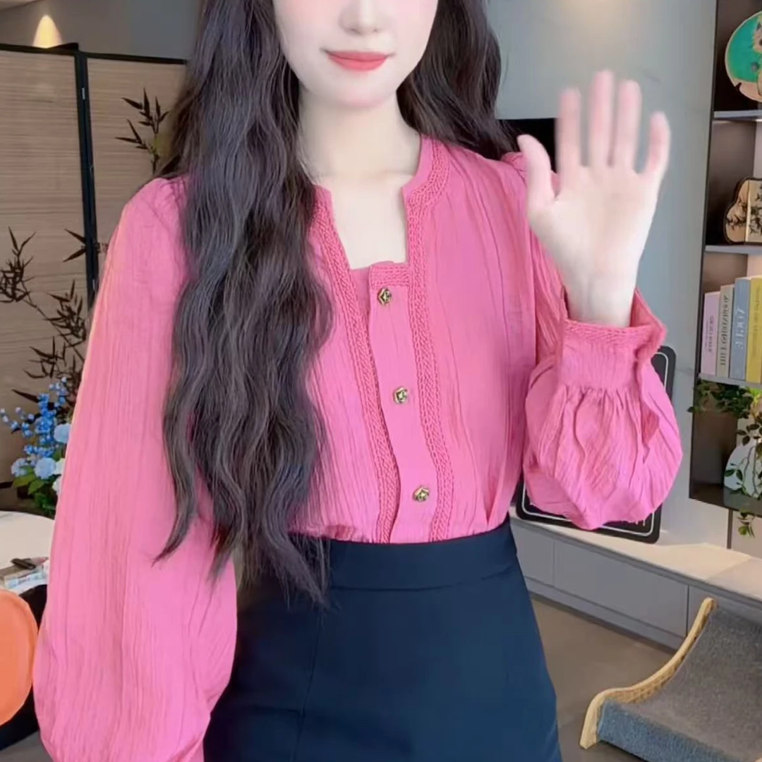 粉色肌理感衬衫女秋季新款时尚气质百搭宽松简约通勤独特别致上衣