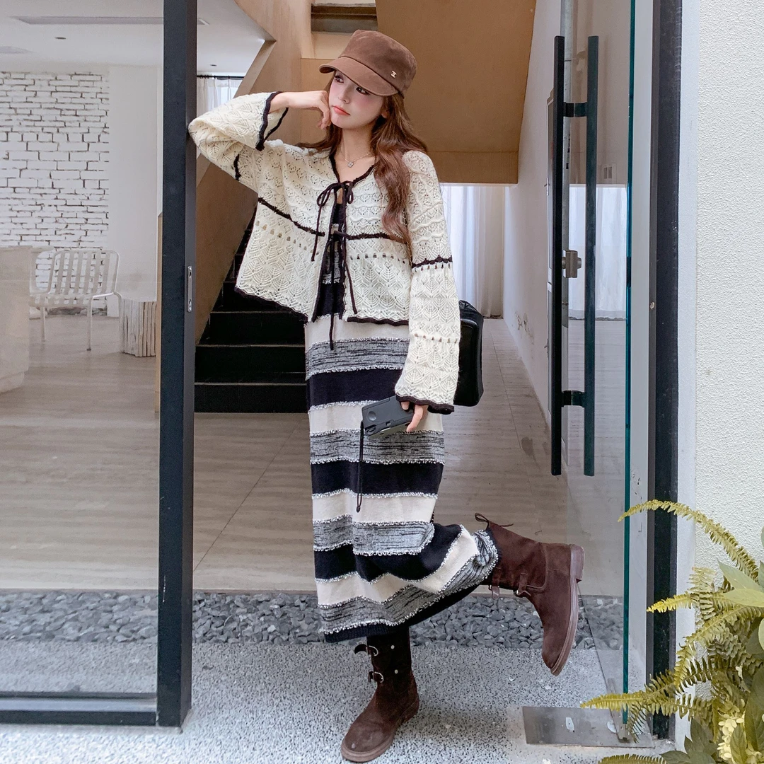 纯欲慵懒风女装套装2025新款秋季高级感镂空针织外套背心裙两件套