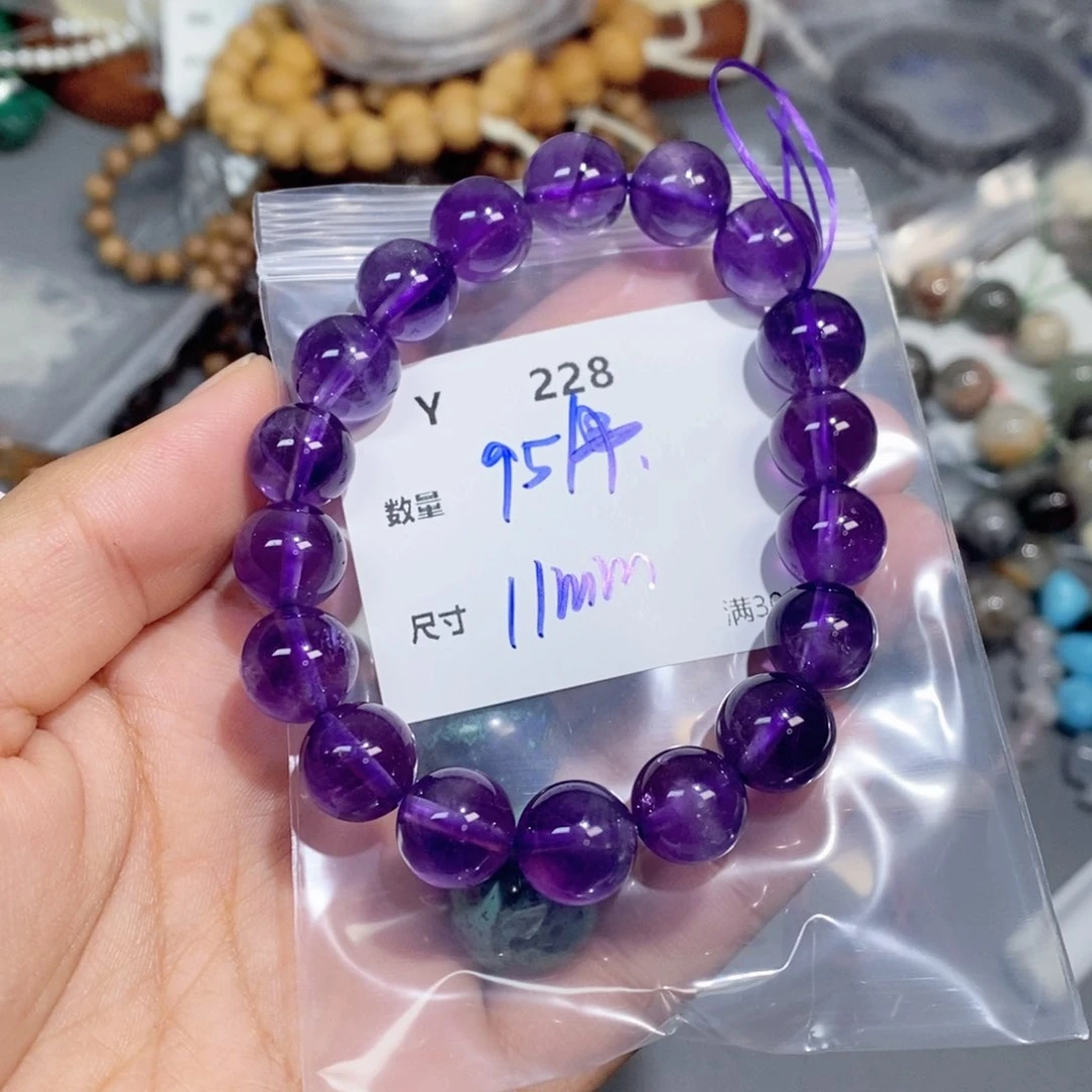 翡翠未镶嵌颈饰?***?Y228。yi g