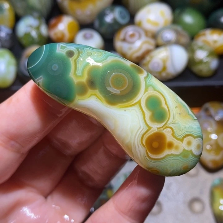 未镶嵌玛瑙/玉髓珠宝半成品53