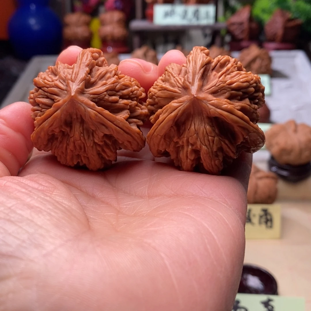 聚***哥文玩核桃把件麦虎奔