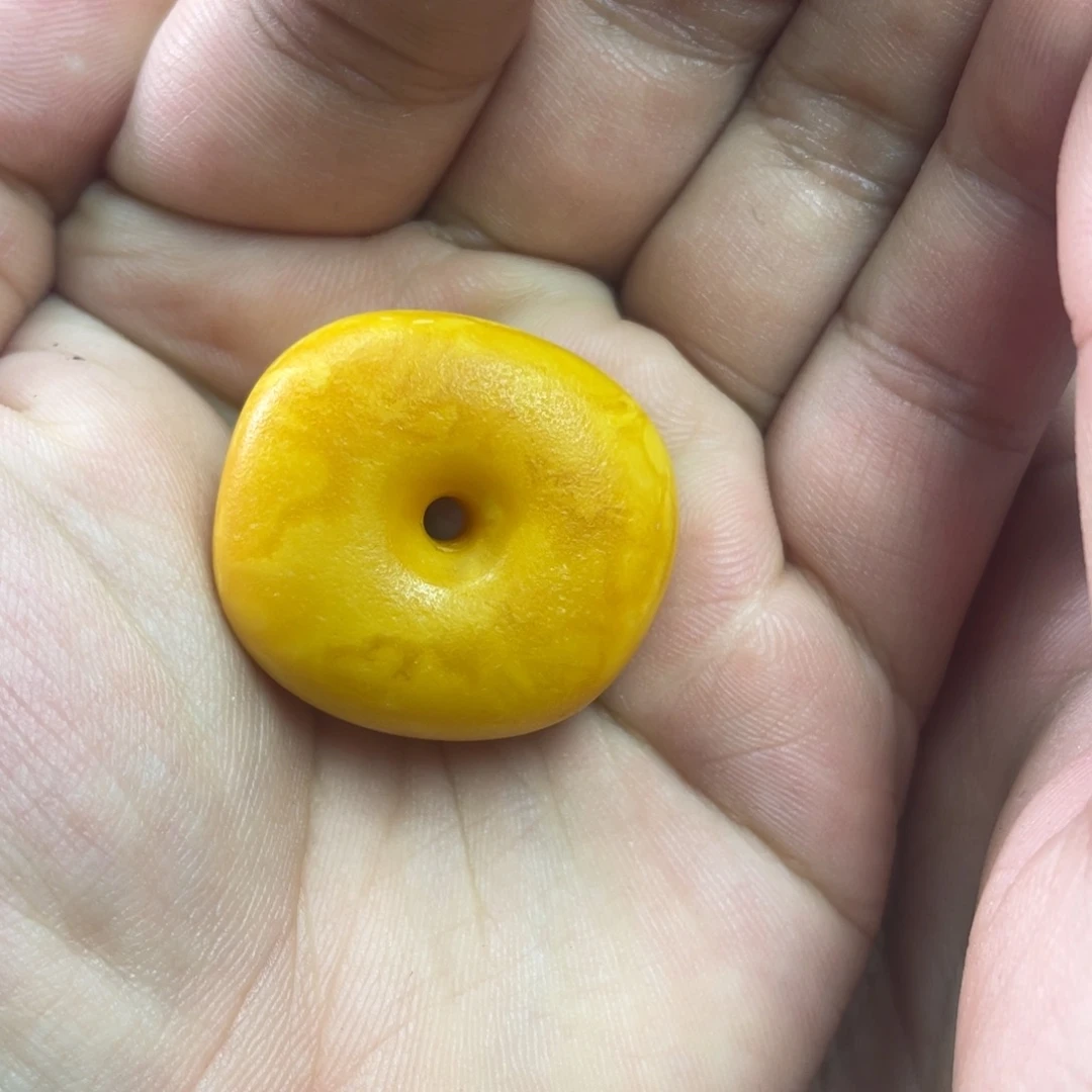 蜜蜡未镶嵌吊坠(不含链)