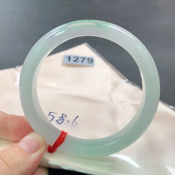 翡翠手镯未镶嵌1279号