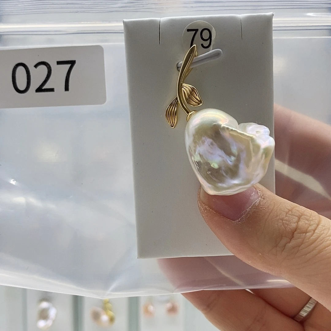 颈饰合金淡水珍珠