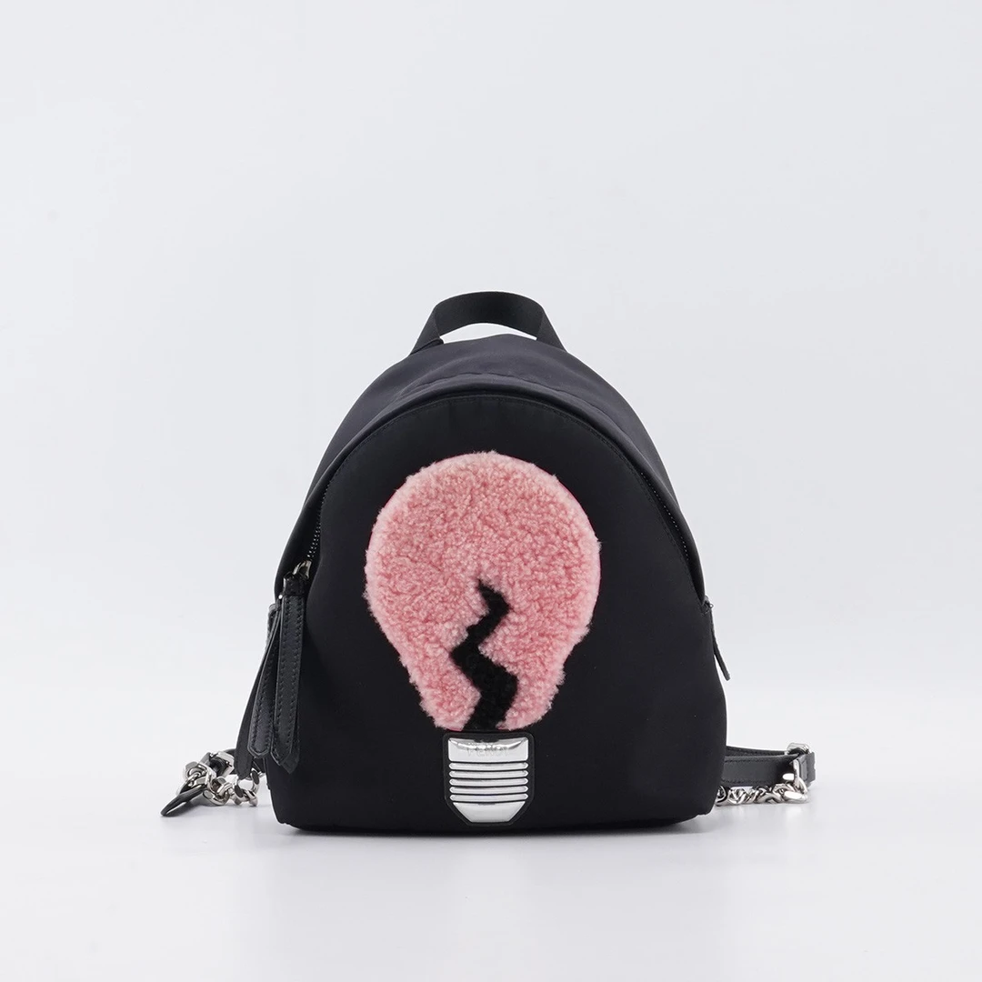 95新 FENDI/芬迪 【白菜】毛绒灯泡 帆布 双肩包/BGF601640004