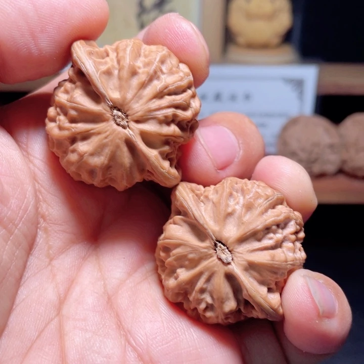 文玩核桃把件【毕业级】汉高山·宫灯-全品37尺
