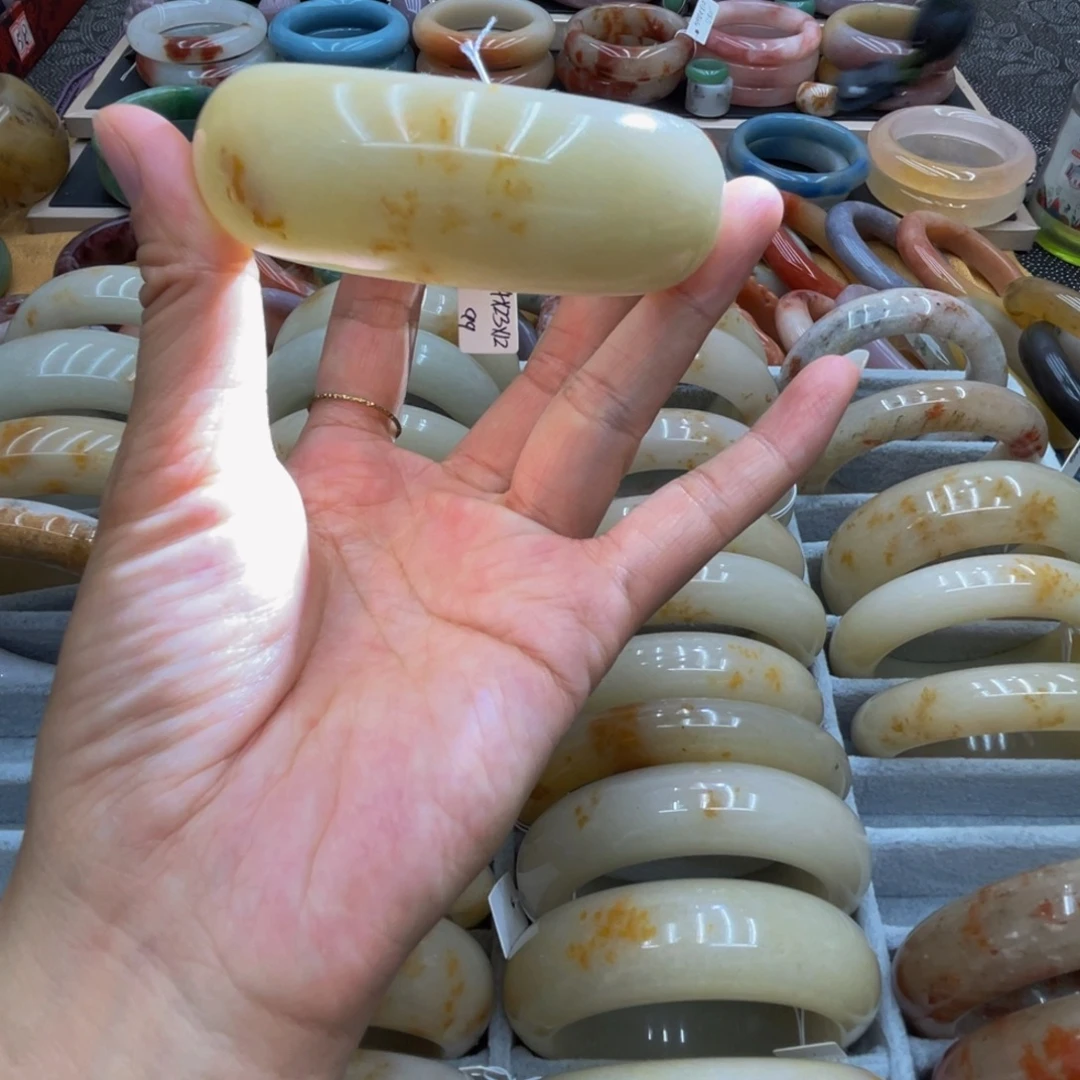 石英质玉未镶嵌圈口54