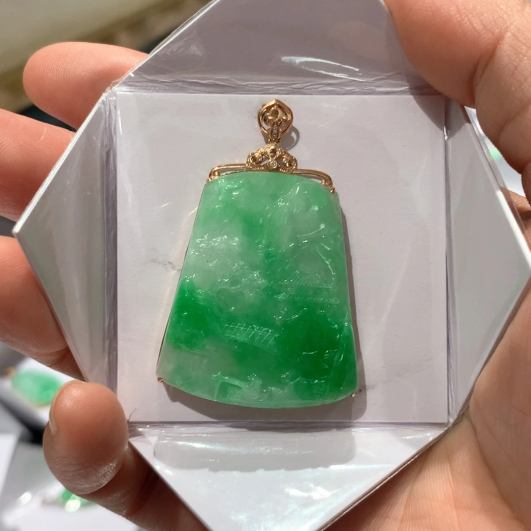 【闪购商品】翡翠颈饰18K金镶嵌翡翠首饰